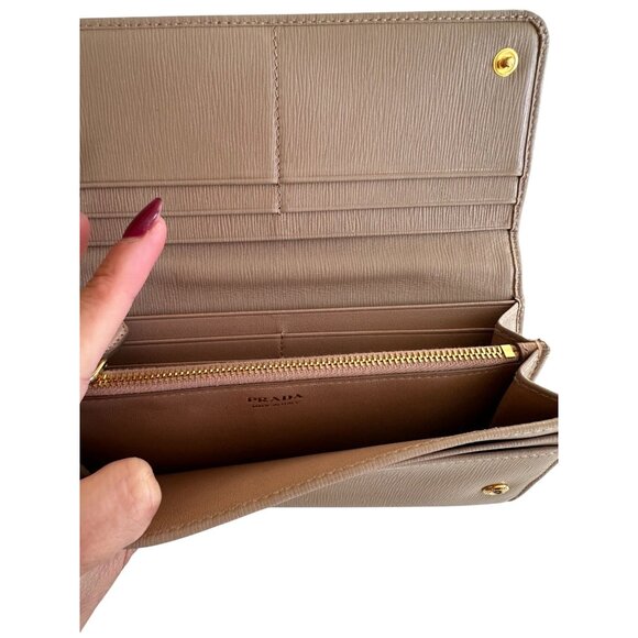 PRADA Cammeo Camel Saffiano Leather Clutch Long Wallet - Picture 5 of 11